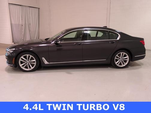 2018 BMW 750 i xDrive