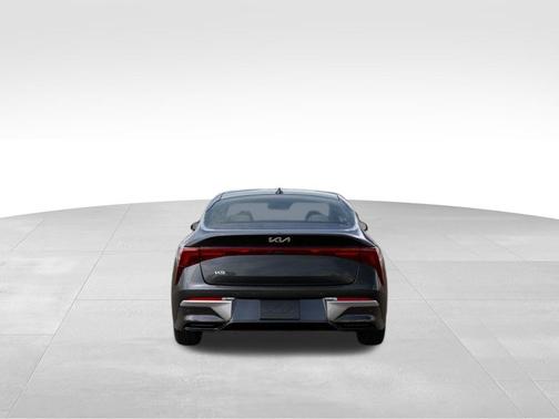 2025 Kia K5 EX