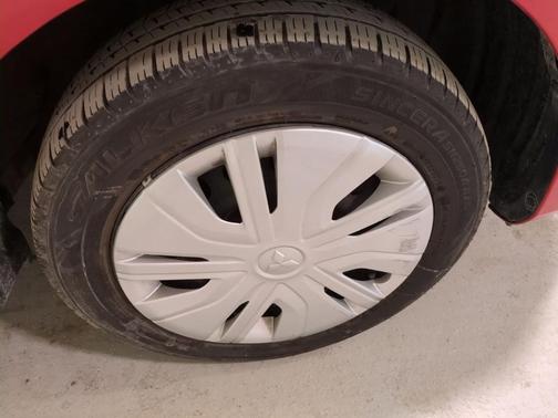 2024 Mitsubishi Mirage G4 ES