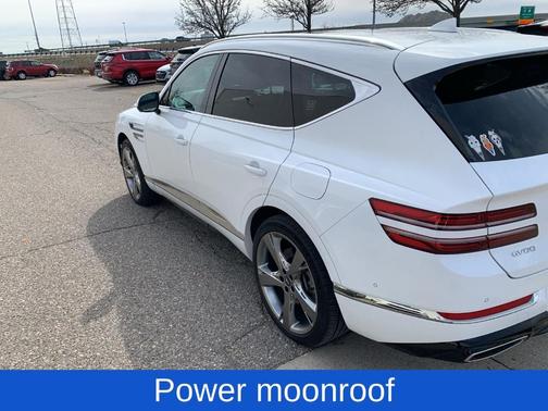 2022 Genesis GV80 2.5T
