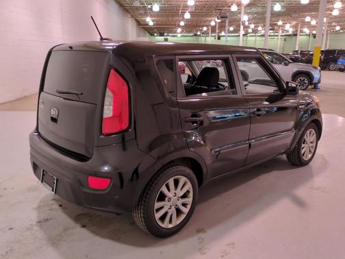 2013 Kia Soul Base