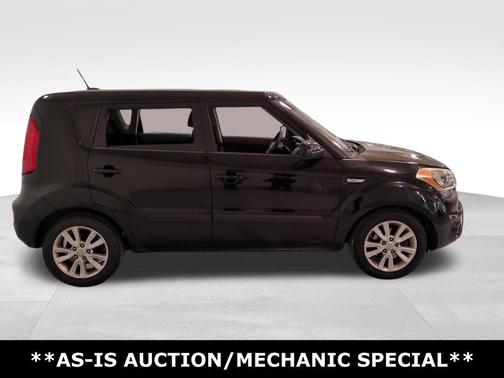 2013 Kia Soul Base