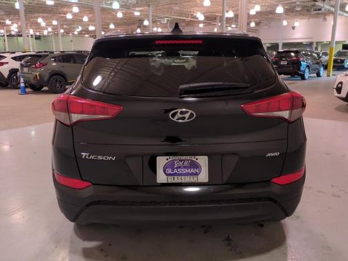 2017 Hyundai TUCSON SE Plus
