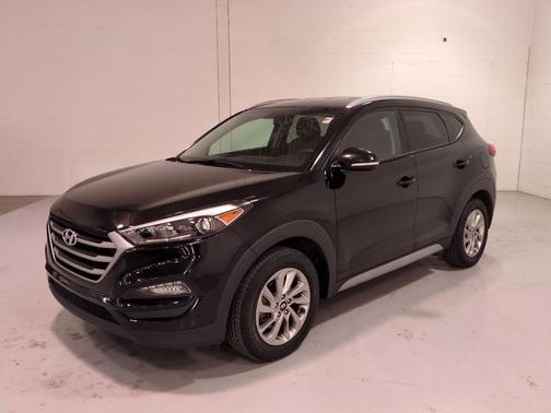 2017 Hyundai TUCSON SE Plus