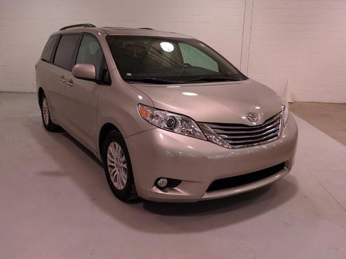 2017 Toyota Sienna L