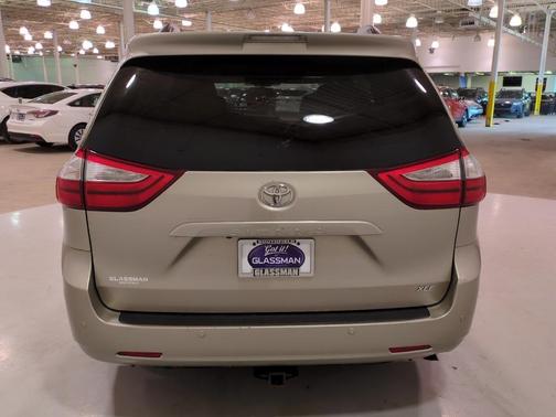 2017 Toyota Sienna L