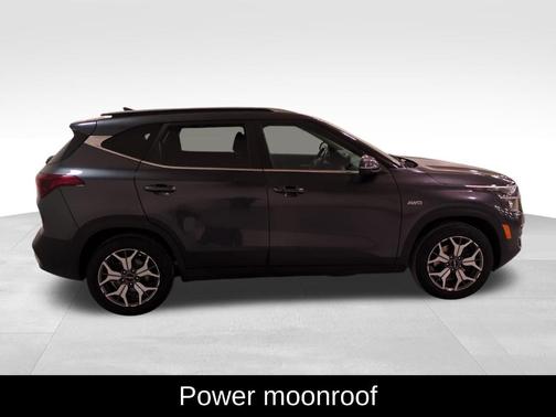 2022 Kia Seltos EX
