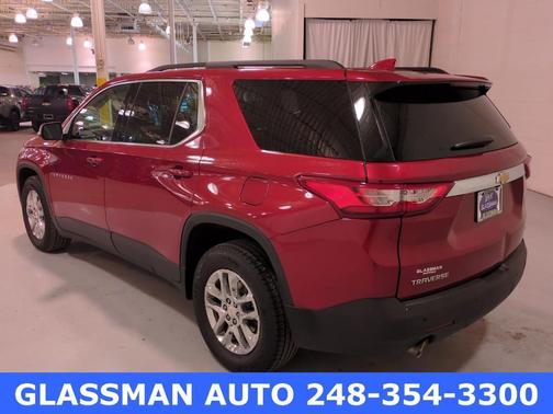 2021 Chevrolet Traverse LT Cloth