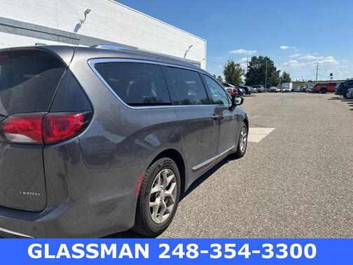 2020 Chrysler Pacifica Limited