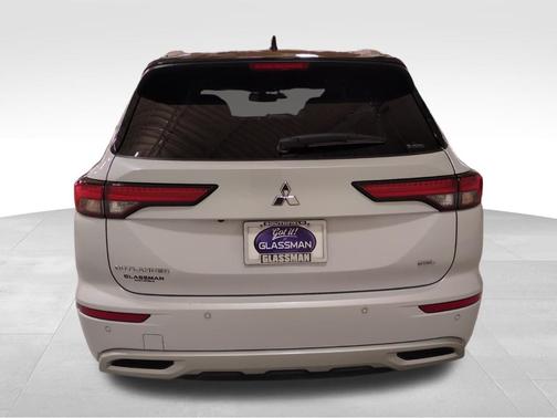 2024 Mitsubishi Outlander SEL