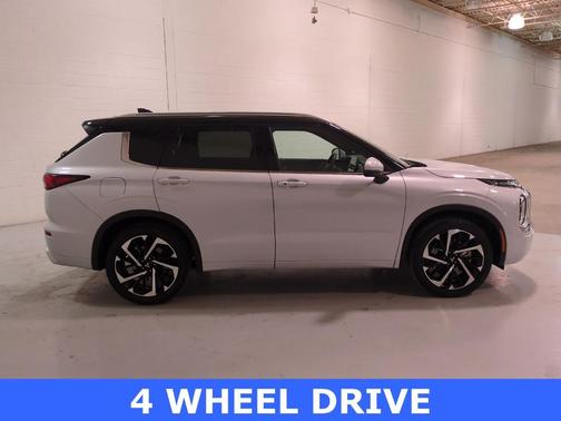 2024 Mitsubishi Outlander SEL
