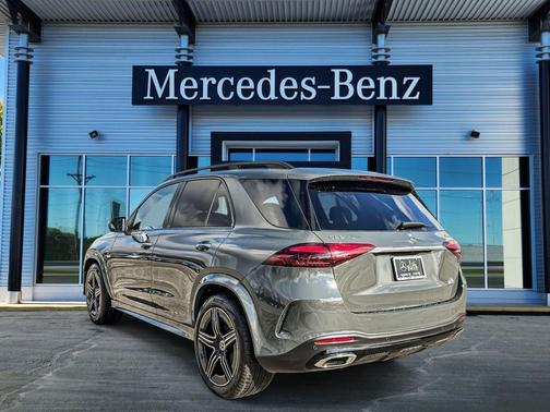 190 2026 Mercedes-Benz GLE 450 4MATIC