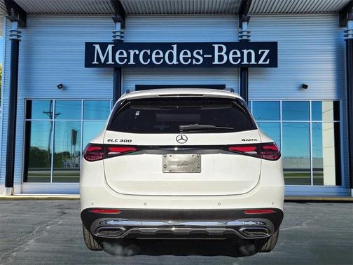 2025 Mercedes-Benz GLC 300 4MATIC