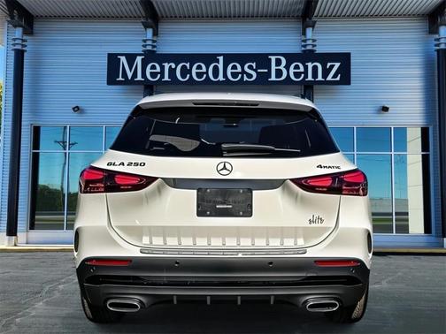 2025 Mercedes-Benz GLA 250 4MATIC