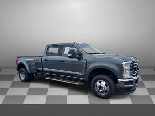 2024 Ford F-350 XLT