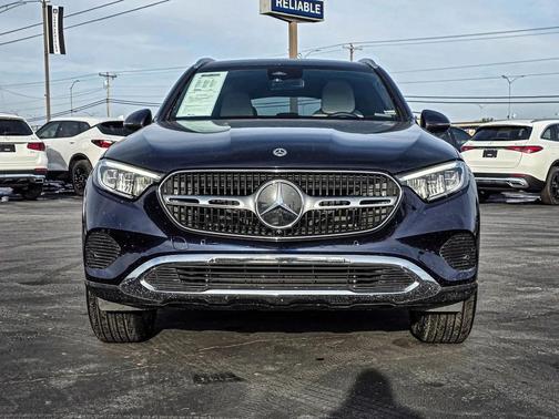 2023 Mercedes-Benz GLC 300 4MATIC