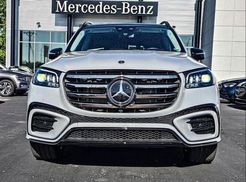 MANUFAKTUR Alpine Grey 2024 Mercedes-Benz GLS 580 4MATIC