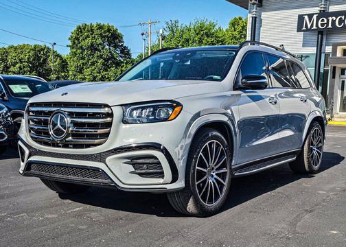 MANUFAKTUR Alpine Grey 2024 Mercedes-Benz GLS 580 4MATIC