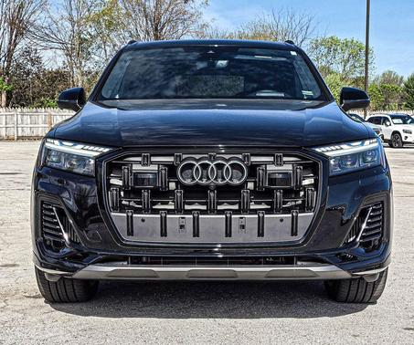 2025 Audi Q7 55 Prestige