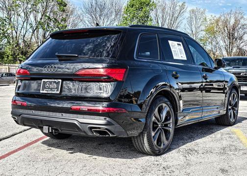 2025 Audi Q7 55 Prestige