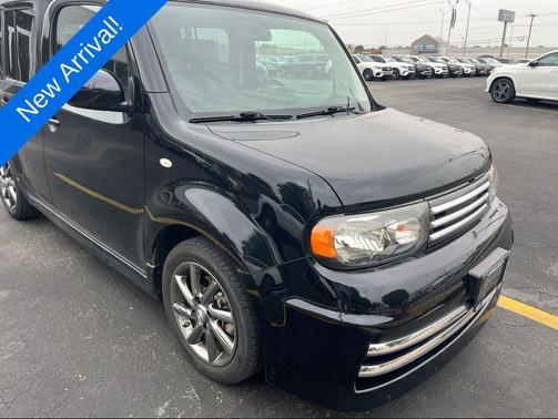 Sapphire Black Pearl 2011 Nissan Cube 1.8 Krom