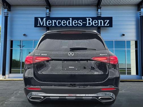 2026 Mercedes-Benz GLC 300 4MATIC