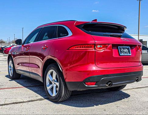 2019 Jaguar F-PACE 25t Premium