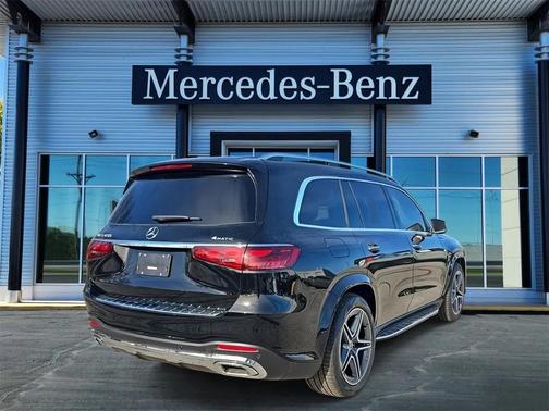 2026 Mercedes-Benz GLS 450 4MATIC