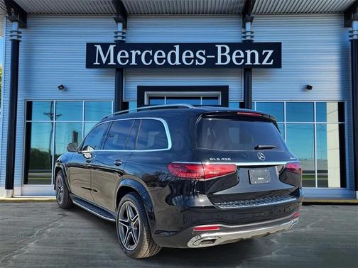 2026 Mercedes-Benz GLS 450 4MATIC
