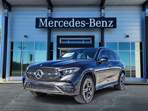 Graphite Gray 2026 Mercedes-Benz GLC 300 4MATIC