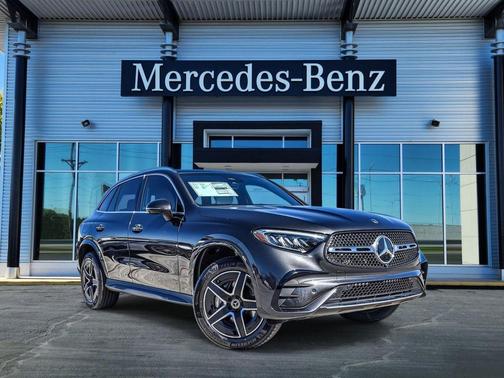 Graphite Gray 2026 Mercedes-Benz GLC 300 4MATIC