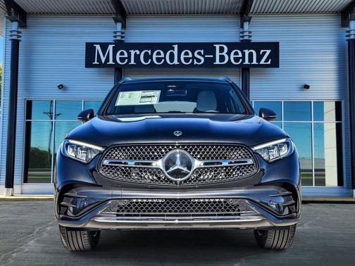 Graphite Gray 2026 Mercedes-Benz GLC 300 4MATIC