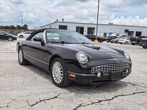 2004 Ford Thunderbird Base