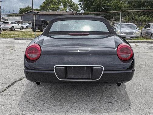 2004 Ford Thunderbird Base