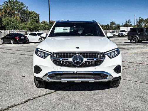 2026 Mercedes-Benz GLC 300 4MATIC
