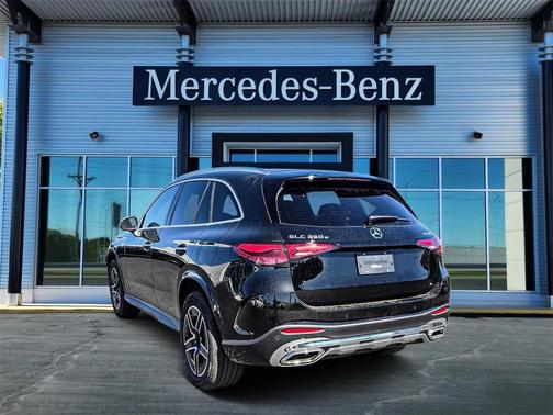 2025 Mercedes-Benz GLC 350e Base