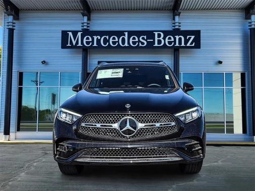 2025 Mercedes-Benz GLC 350e Base