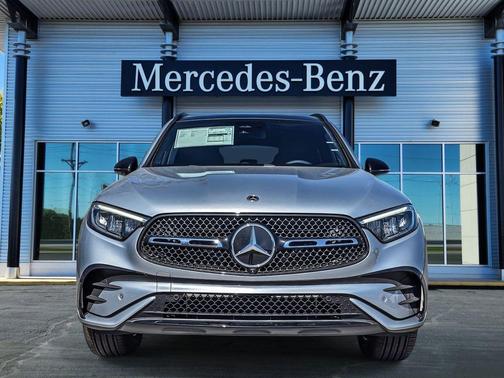Cirrus Silver 2026 Mercedes-Benz GLC 300 4MATIC