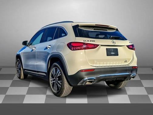 2025 Mercedes-Benz GLA 250 4MATIC