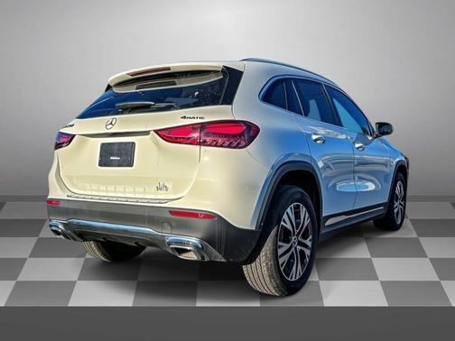 2025 Mercedes-Benz GLA 250 4MATIC