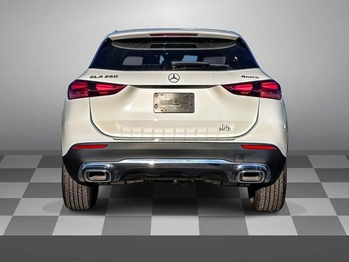 2025 Mercedes-Benz GLA 250 4MATIC