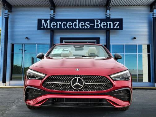 MANUFAKTUR Patagonia Red 2026 Mercedes-Benz CLE 300 4MATIC Cabriolet