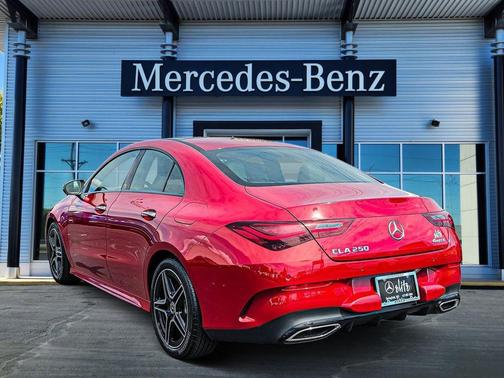 MANUFAKTUR Patagonia Red 2026 Mercedes-Benz CLA 250 4MATIC