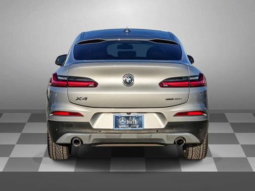 2021 BMW X4 xDrive30i