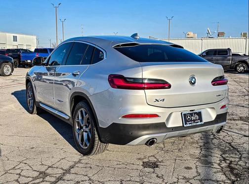 2021 BMW X4 xDrive30i