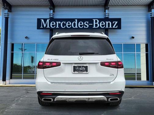 Polar White 2026 Mercedes-Benz GLS 450 4MATIC