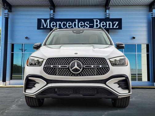 Polar White 2026 Mercedes-Benz GLE 450 4MATIC
