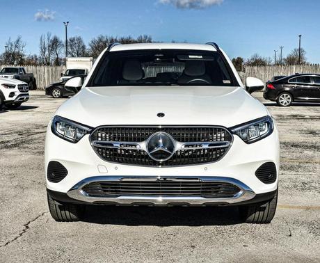 2025 Mercedes-Benz GLC 300 4MATIC