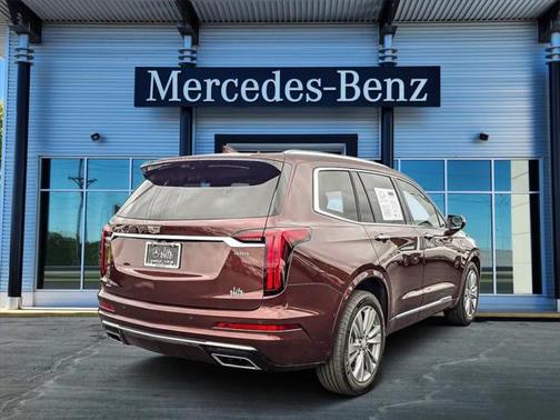2023 Cadillac XT6 Premium Luxury AWD