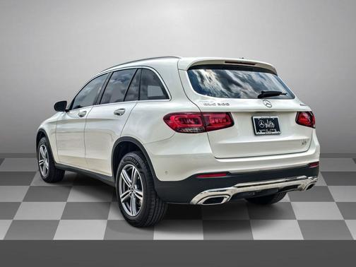 Polar White 2022 Mercedes-Benz GLC 300 4MATIC